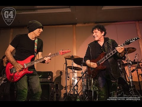 Neal Schon &amp; Joe Satriani Blues Jam &quot;Red House&quot; at G4 Experience 1.6.19