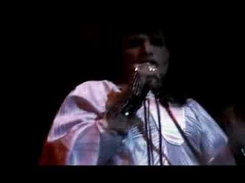 Queen - Now I&#039;m Here (Official Video)