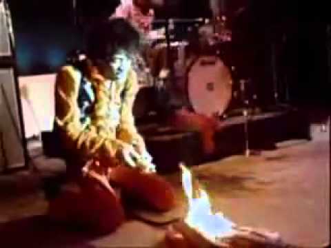 Jimi Hendrix Sets Guitar On Fire at Monterey Pop Festival 1967 - YouTube.flv