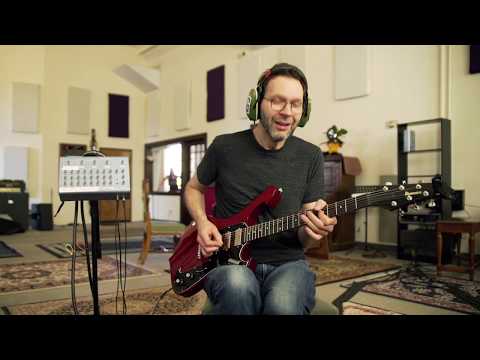 Paul Gilbert - Blues For Rabbit (Behold Electric Guitar)
