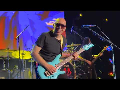 Joe Satriani - Surfing With the Alien - Live Amager Bio 2023