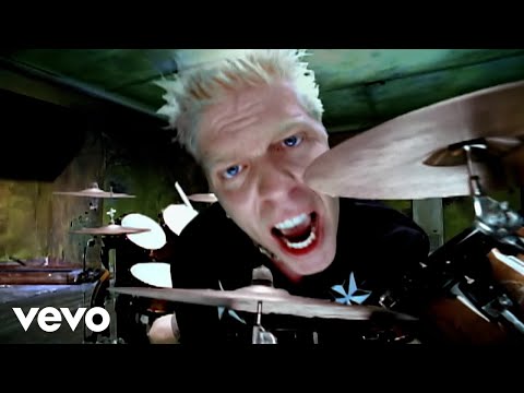 The Offspring - The Kids Aren&#039;t Alright (Official Music Video)