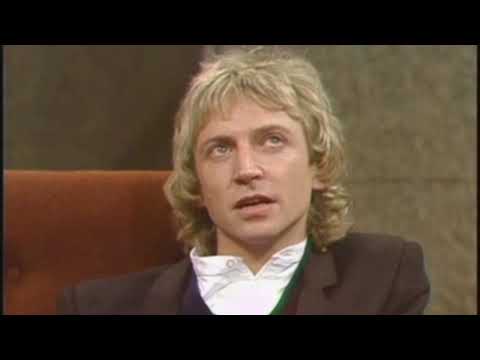 Andy Summers Interview (The Late Late Show 1981)