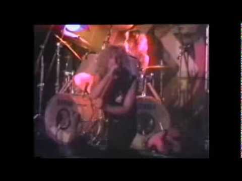 Twisted Sister Movie - Promo clip: Under The Blade, Halloween 1981!