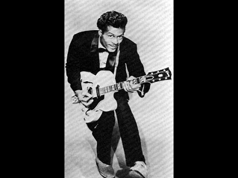 2 Sneaky ways to Sound Like Chuck Berry on Guitar (without hours of practice)