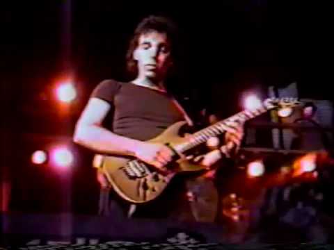 Joe Satriani live rare full - Limelight, NY July, 1987
