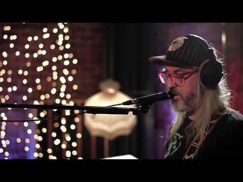 In Session: Dinosaur Jr. - Out There