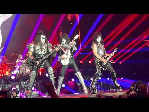 Kiss - Detroit Rock City - Live @ Antwerps Sportpalais - Antwerp - 06/06/2022