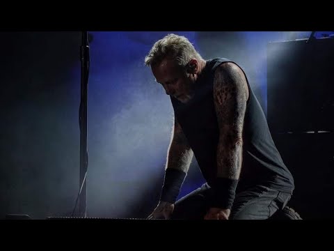 James Hetfield cries in front of the public talking about his emotional state 2022