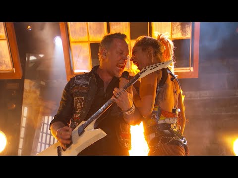 Lady Gaga &amp; Metallica - Moth Into Flame (Dress rehearsal) at the 59th Grammy Awards 2017