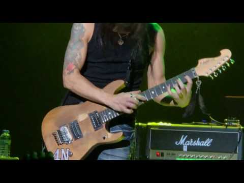 Nuno Bettencourt - Flight Of The Wounded Bumblebee - Extreme Medley - GENERATION AXE Tokyo 170407