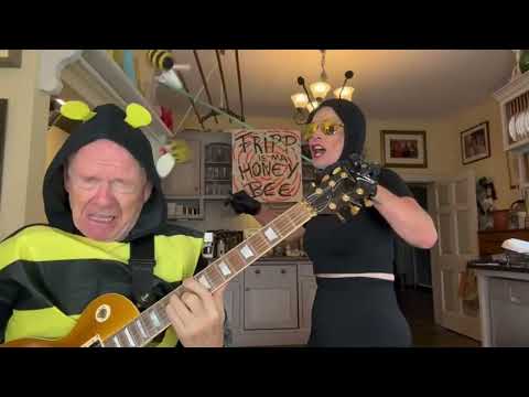 Toyah &amp; Roberts Sunday Lunch - Hate To Say I Told You So (The Hives)
