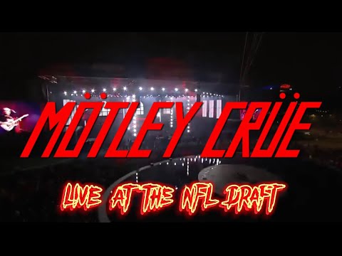 Mötley Crüe LIVE at the NFL Draft 2023