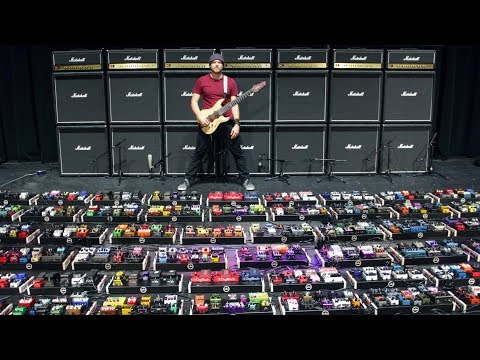 The World&#039;s Largest Guitar Pedalboard (world record)