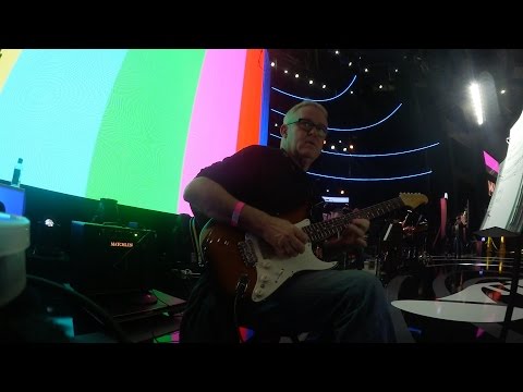 Grammy Premiere | Live Guitar Close Up | Tim Pierce