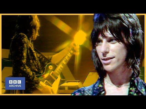 1974: JEFF BECK&#039;s Guitar Setup | Five Faces of the Guitar | Classic BBC Music | BBC Archive