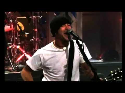 Godsmack - Cryin&#039; Like a Bitch ( LIVE )