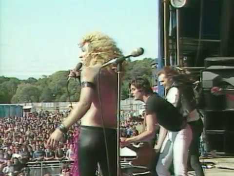 Twisted Sister - It’s Only Rock ‘N’ Roll (But I Like It) (Live at Reading 1982)