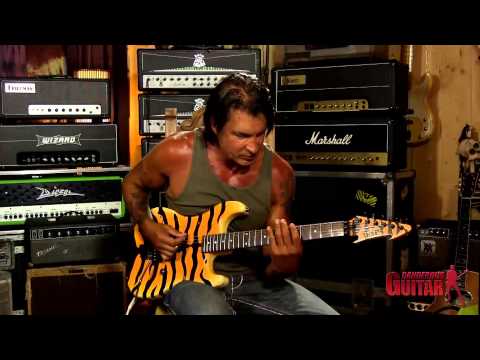 George Lynch - Creating riffs and licks using shapes from the Blues Scale