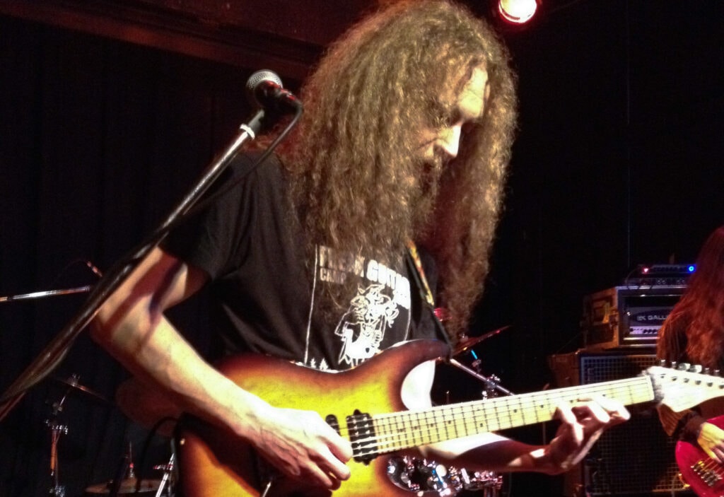 Guthrie_Govan