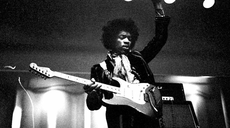 Jimi-Hendrix-1967-Helsinki
